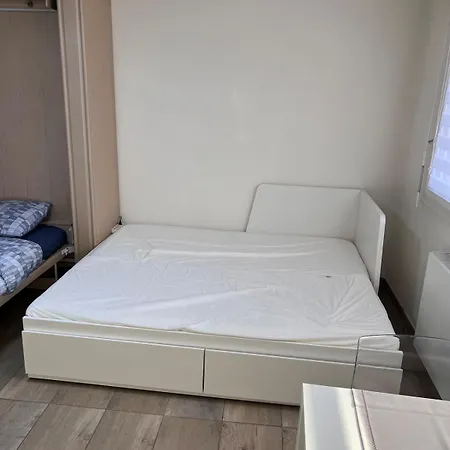 Apartamento 50m De Gare De St-louis