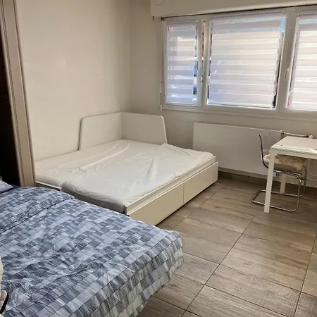 Apartmán 50m De Gare De St-louis *